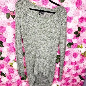 Ultra Flirt Green and White Sweater - xl